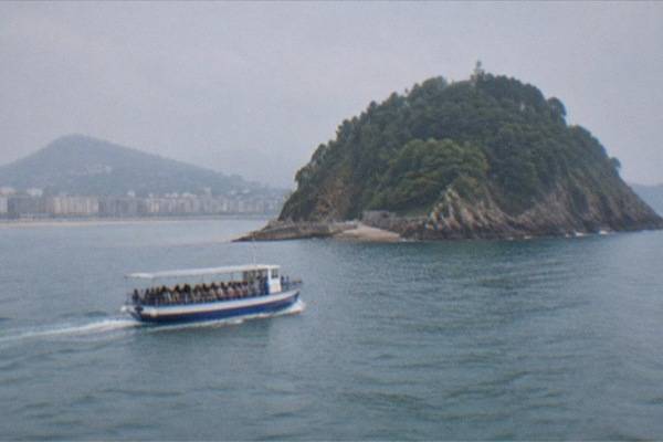 30-Min Bay Boat, Island Stop, Harbour
