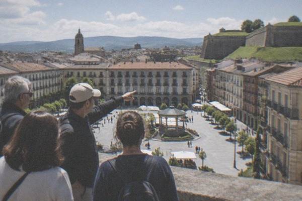 Private Pamplona, Lunch Included, Hotel Pickup