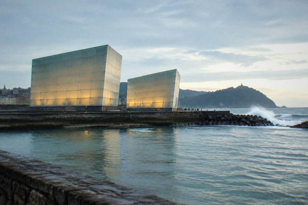 Rafael Moneo's Kursaal Centre glass cubes seen from the Egia side of the river