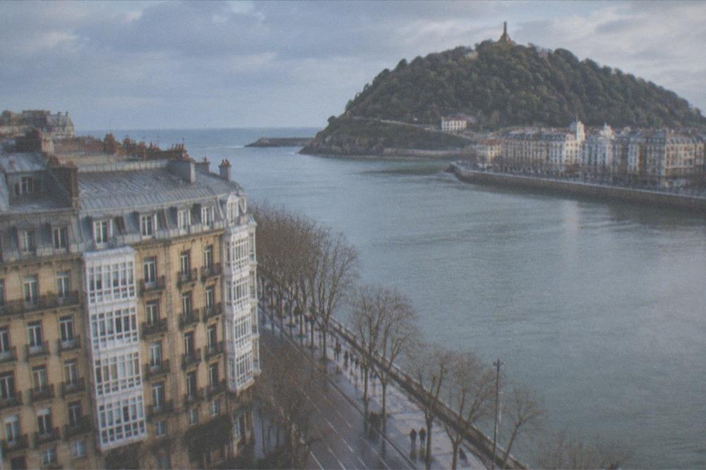 View across the Urumea river mouth towards Monte Urgull from the Egia riverbank